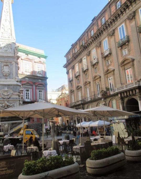 Casa Albertino-In The Heart Of Naples Exterior photo